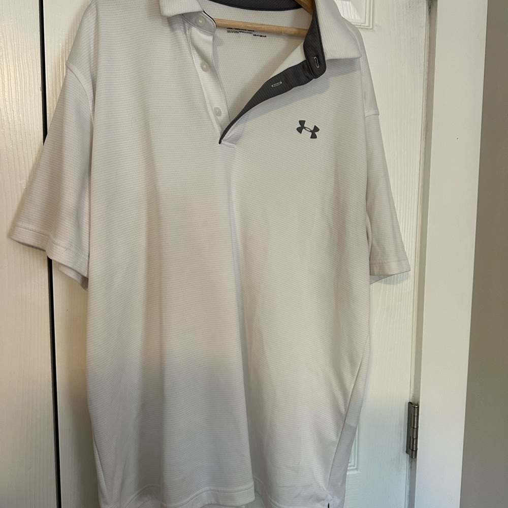Under Armour Men's Light Gray Polo Shirt